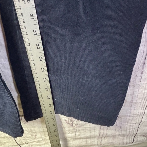 St. John Vintage Navy Blue Corduroy Flare Leg Boot Cut Jeans Pants 12 - Picture 4 of 6